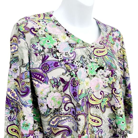 2/$20 Y2K Purple Floral Pattern Top Blouse Size: M - Picture 5 of 5